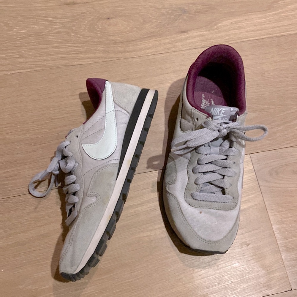 Nike walking sneakers